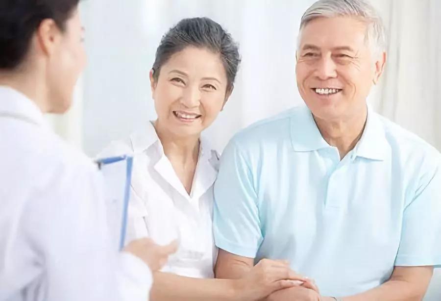 保险咨询：60-80的老人怎么买保险？