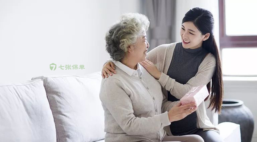 父母60岁，有慢性病，请问怎么买保险，日常饮食该注意什么？
